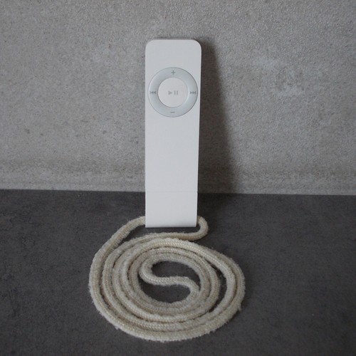 Apple ipod shuffle 1st gen - apple, 1g